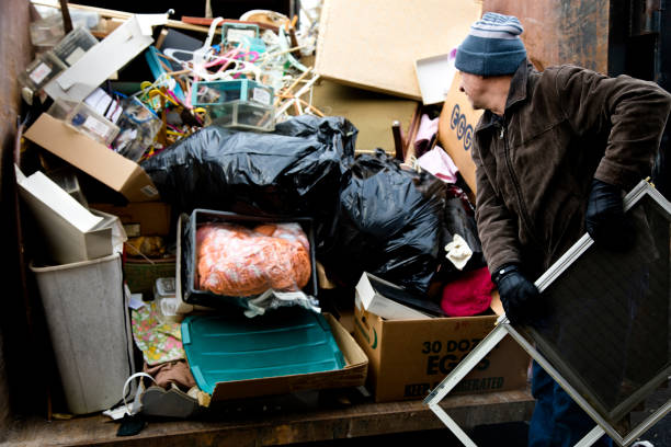 Best Construction Debris Removal  in Charlestown, IN